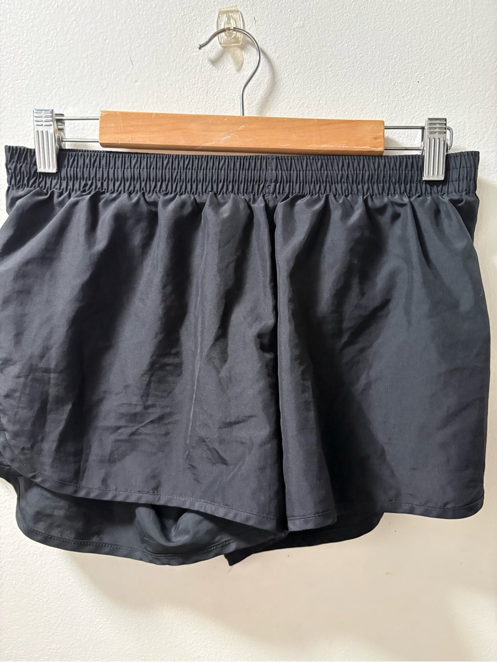 Augusta Sportswear Black Athletic Shorts size M